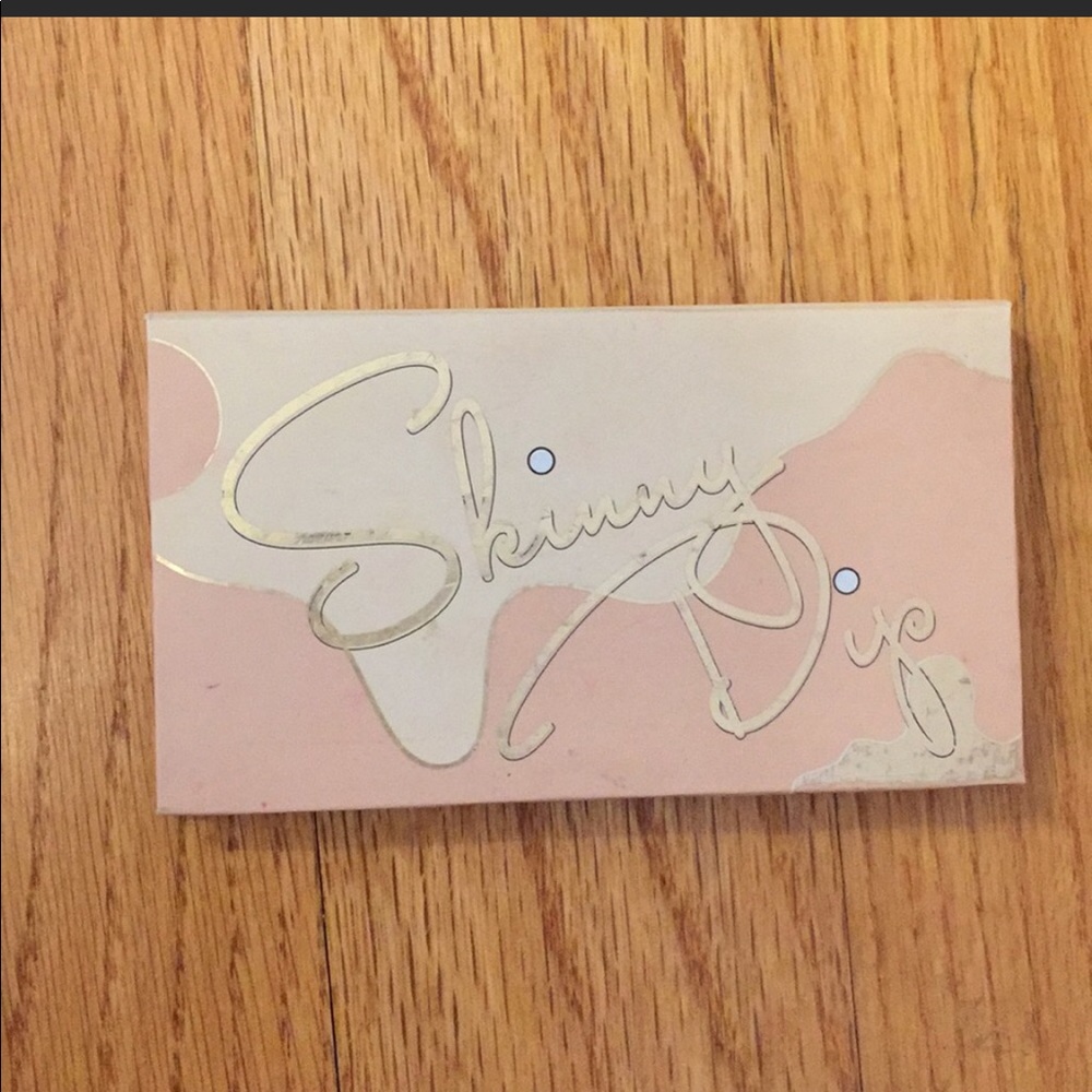 Kylie  cosmetics skinny dip duo